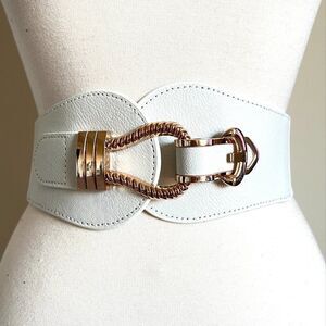 Wide Stretch Waist Belt – White with Gold Clasp | Size: S/M/L